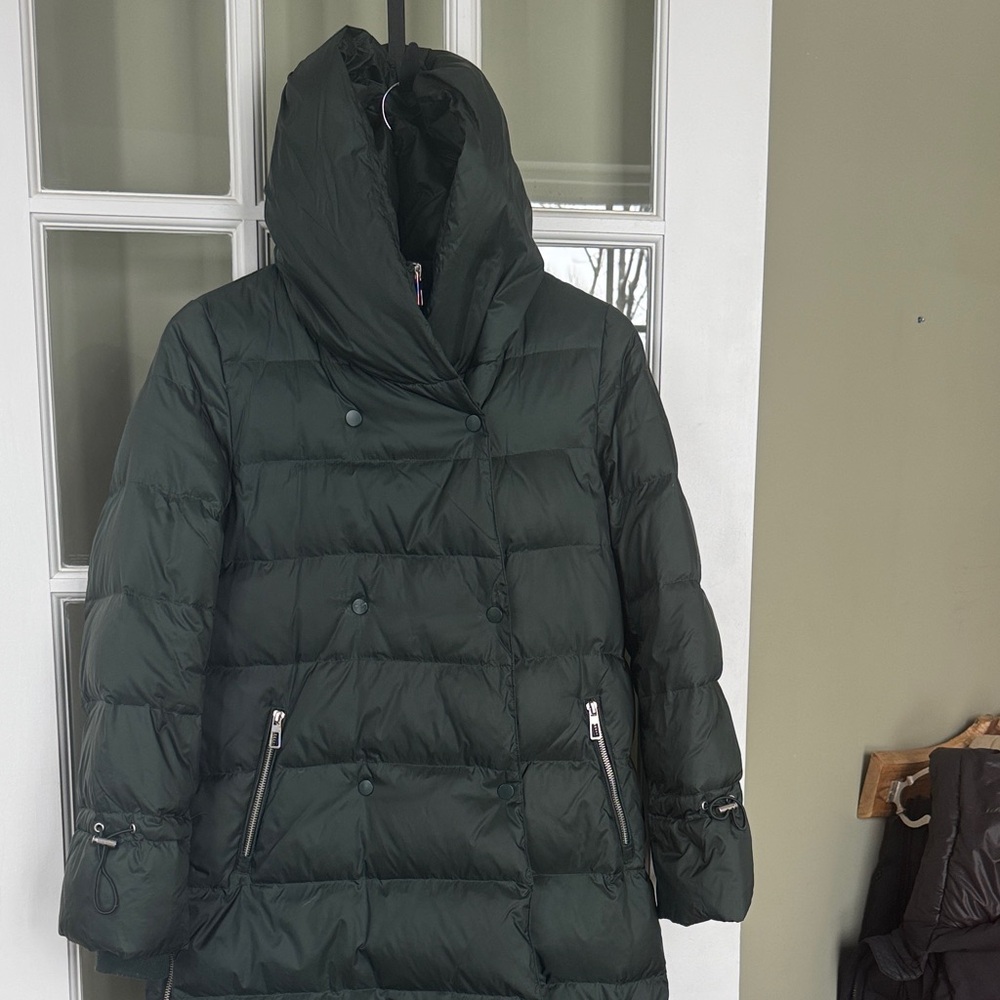 Zara Dark Green Puffer Coat